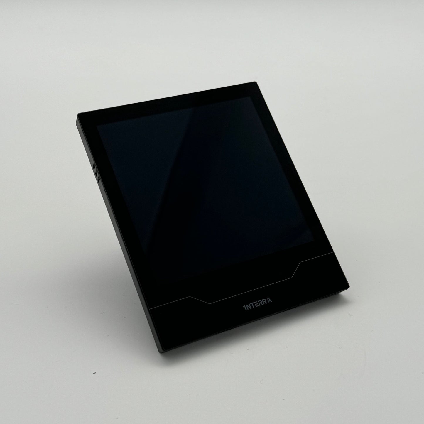 Interra iX4 Touch